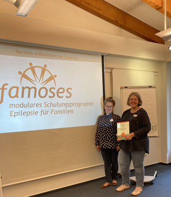 Dr. Dr. Svetlana Kappl (l.) und Britta Gärtner haben den Elternkurs geleitet.